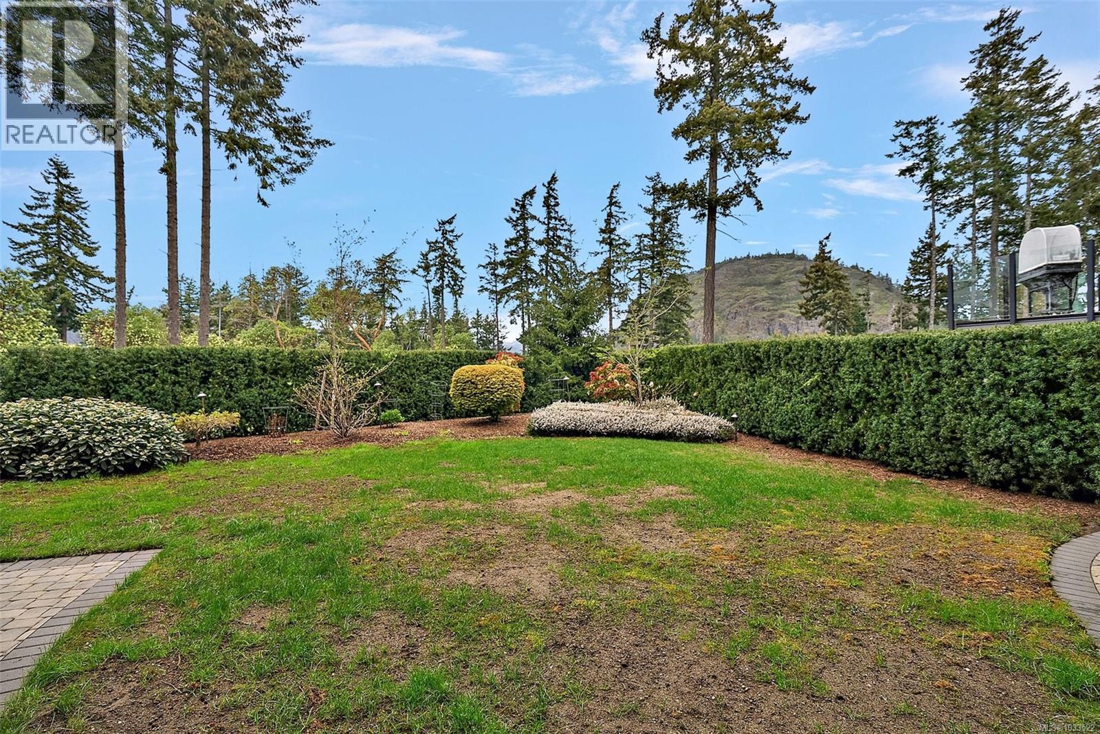 1468 Pebble Pl - 43
