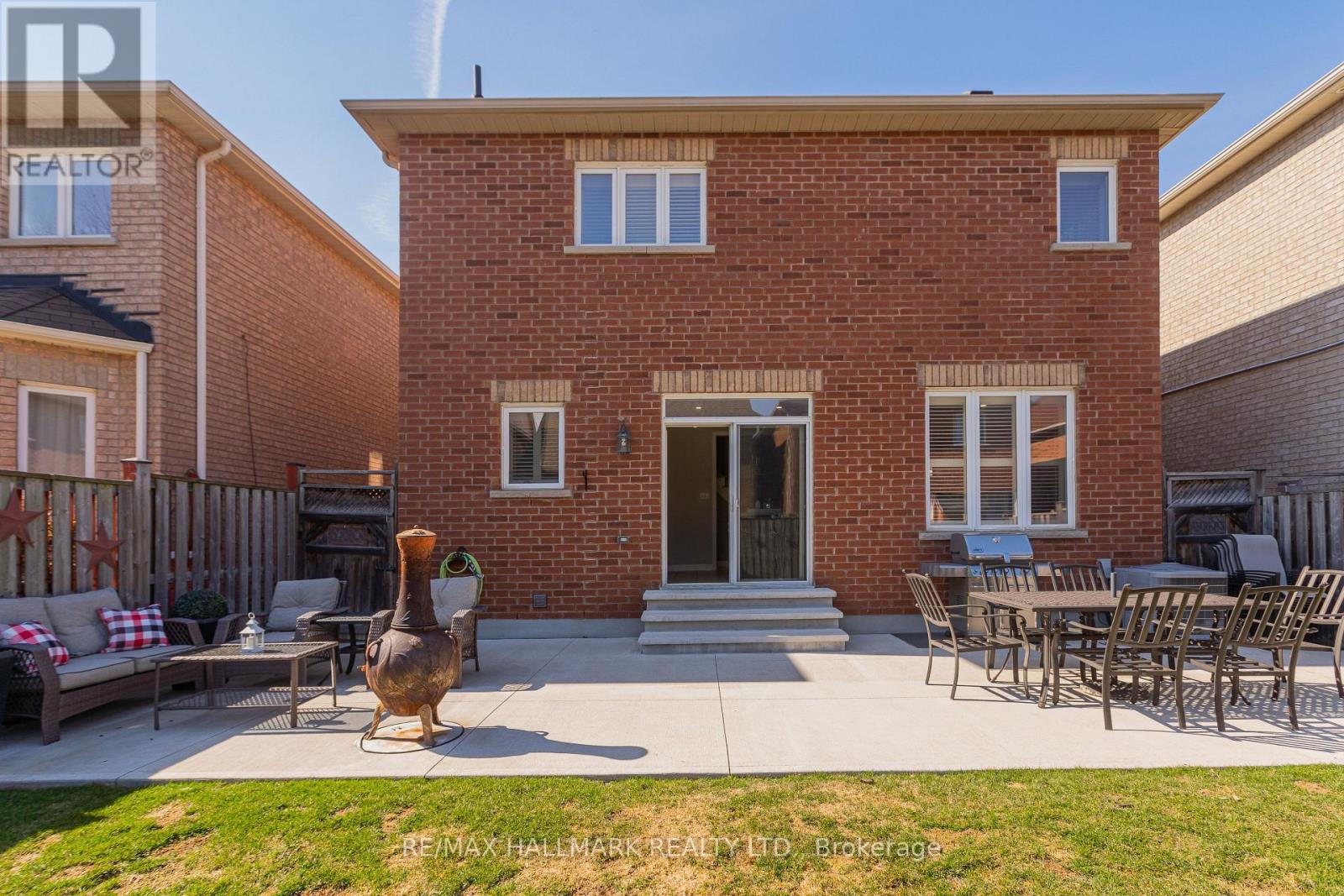 24 BEGONIA CRESCENT - 15