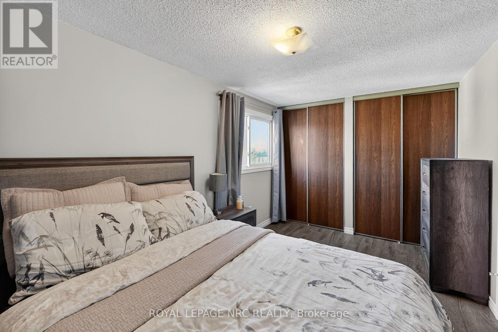 2 double closets