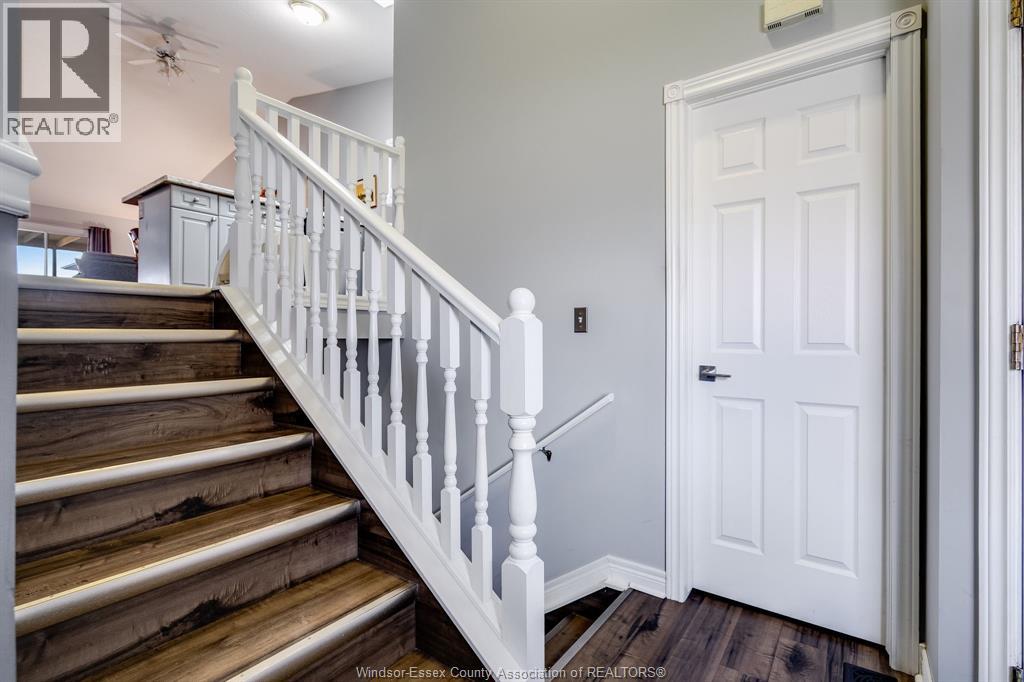 208 Bennie AVENUE, Leamington, Ontario, N8H5N9 — Photo 2