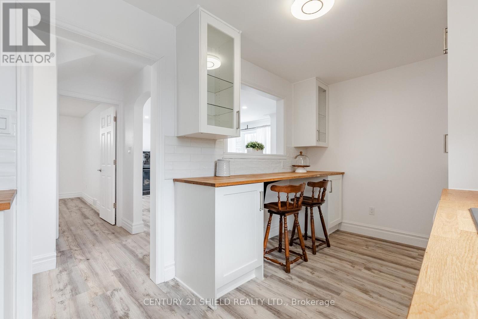 2030 PITT STREET - 15