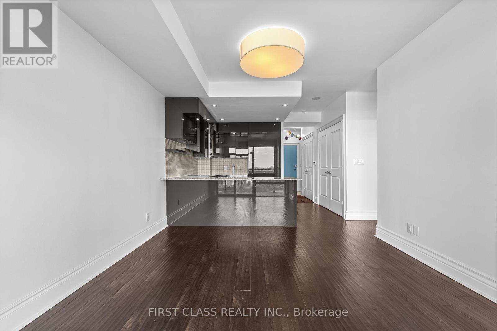 #PH-03 16 BROOKERS LANE - 10