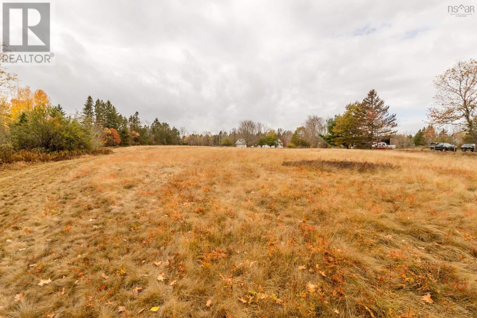 Property 43 of 50 of 1546 Spurr Road