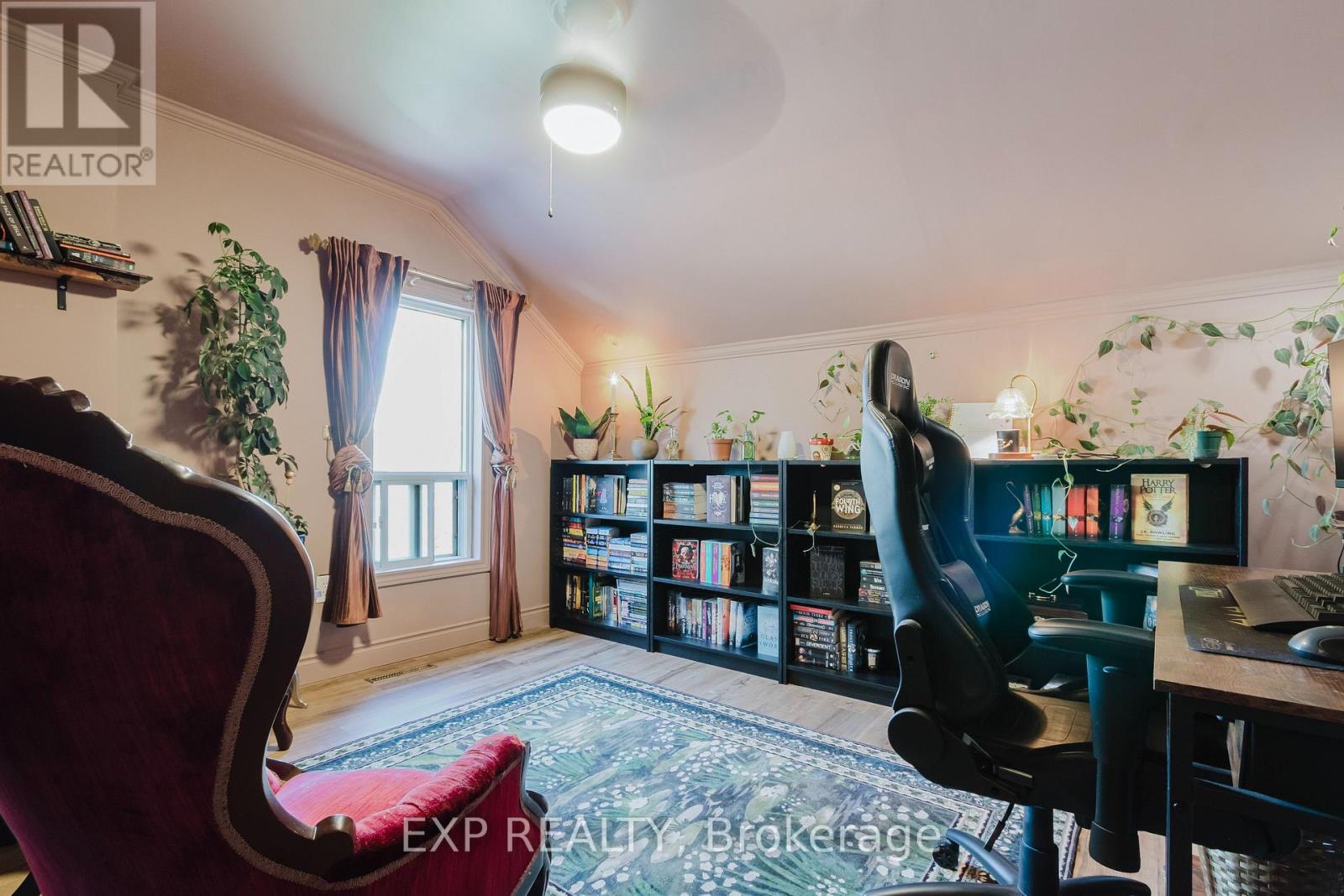 263 SHEPHERD AVENUE — photo 27