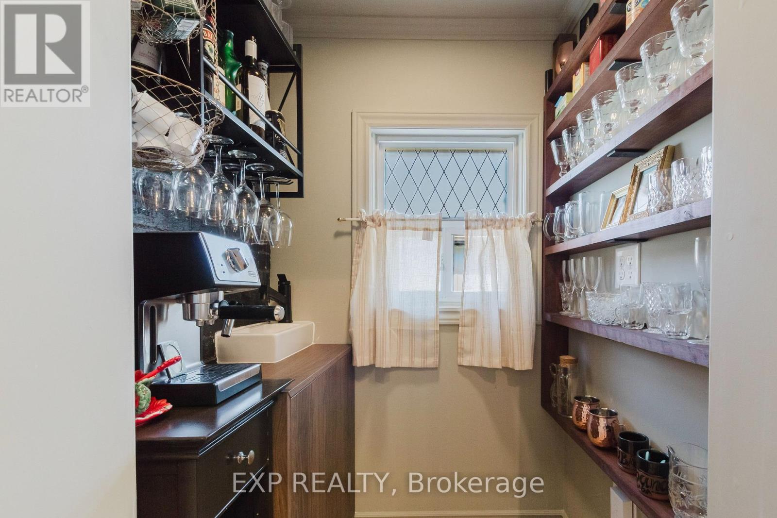 263 SHEPHERD AVENUE — photo 20