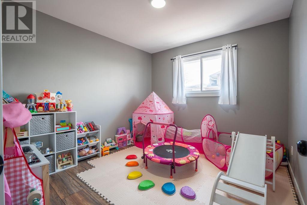 9 East Dunrobin Bay, Sault Ste. Marie, Ontario, P6C5T4 — Photo 24