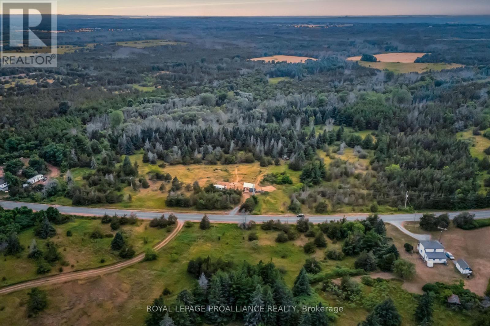 3947 COUNTY ROAD 8 — photo 3