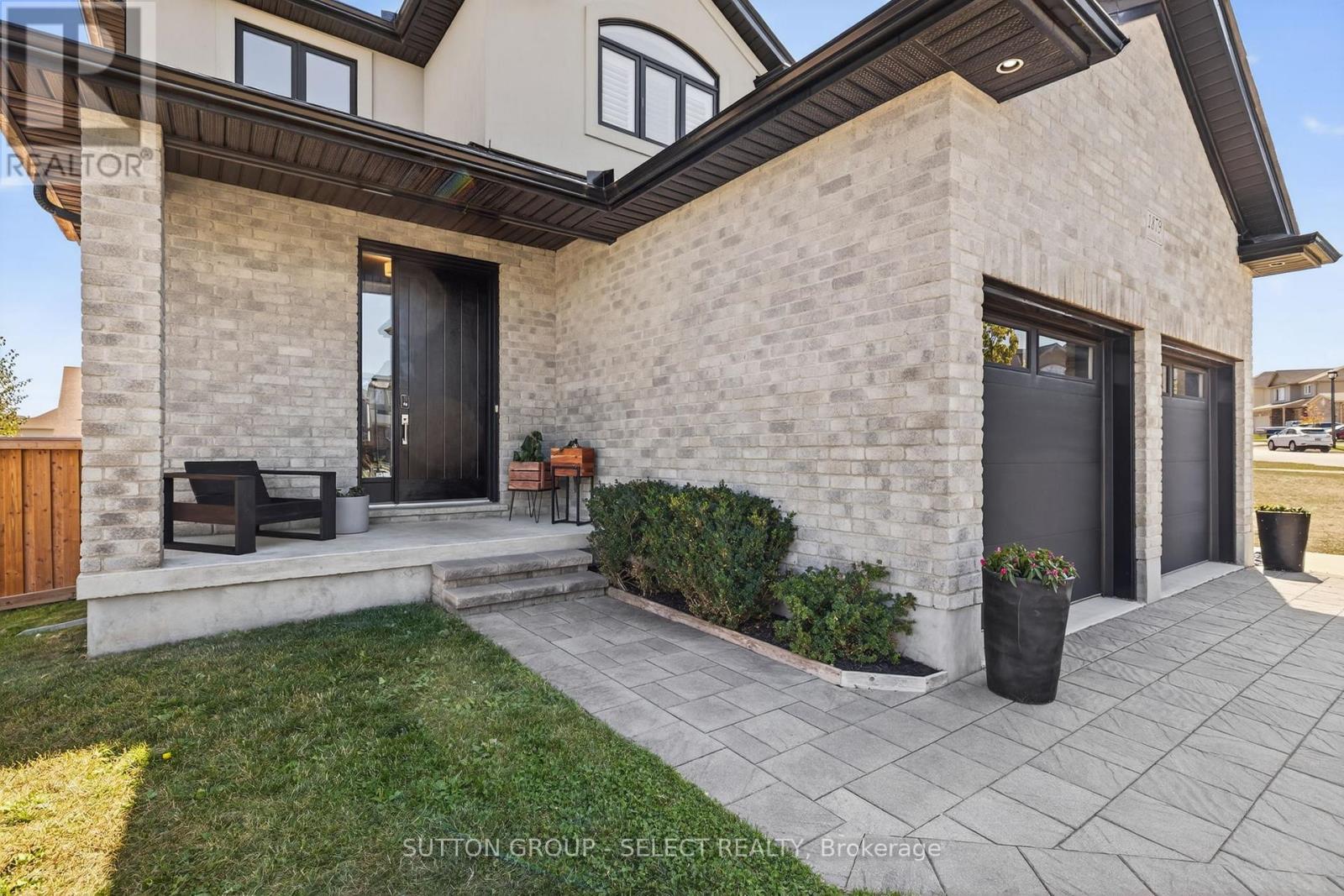 1879 COULDRIDGE WAY - 3
