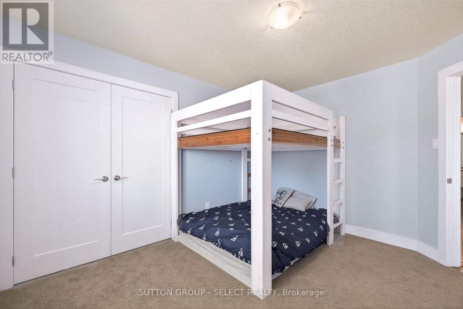 1879 COULDRIDGE WAY - 30