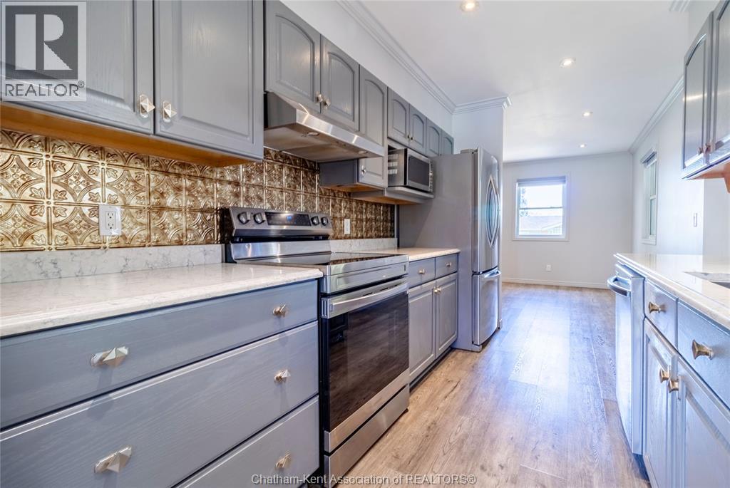 6121 Emerson AVENUE - 10