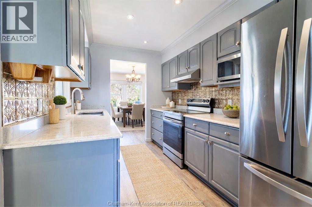 6121 Emerson AVENUE - 12