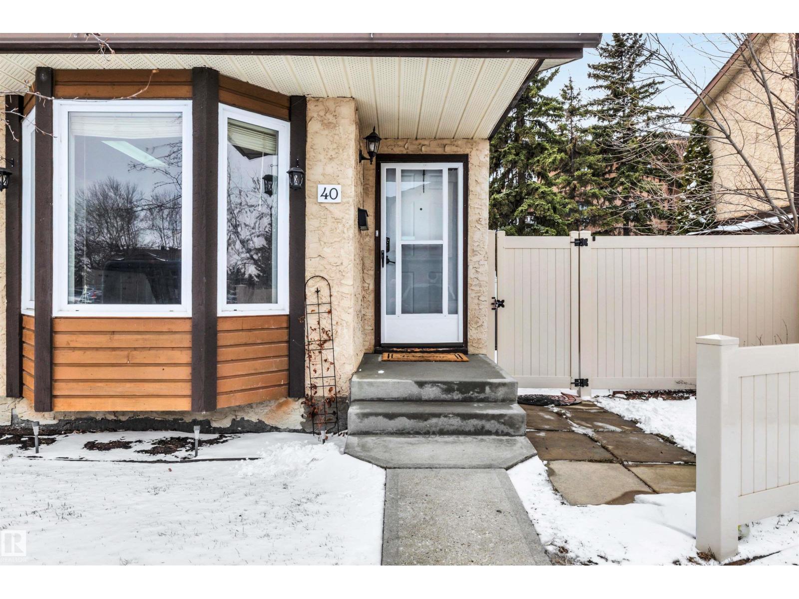 #40 10205 158 AV NW, Edmonton