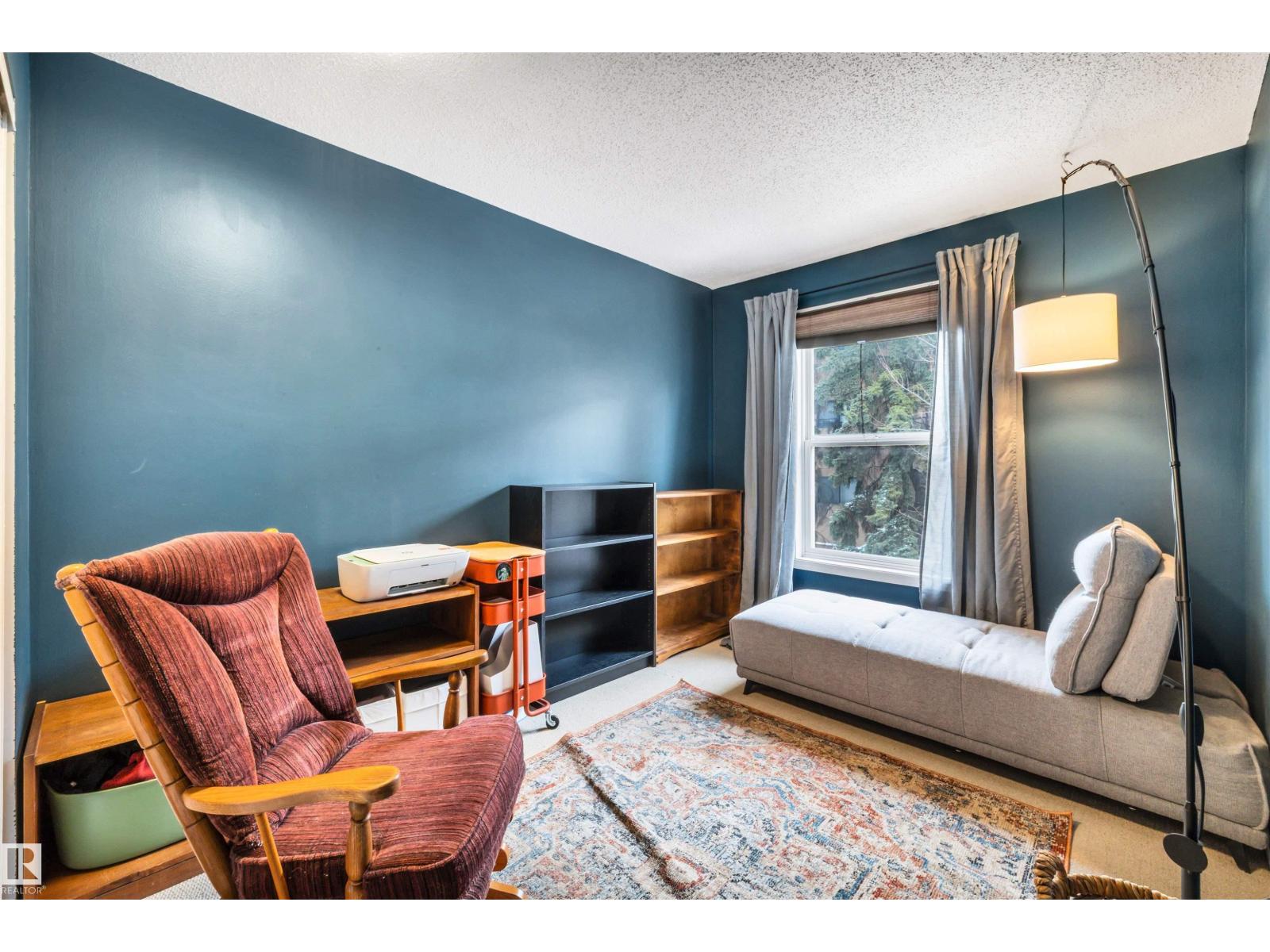 #40 10205 158 AV NW, Edmonton