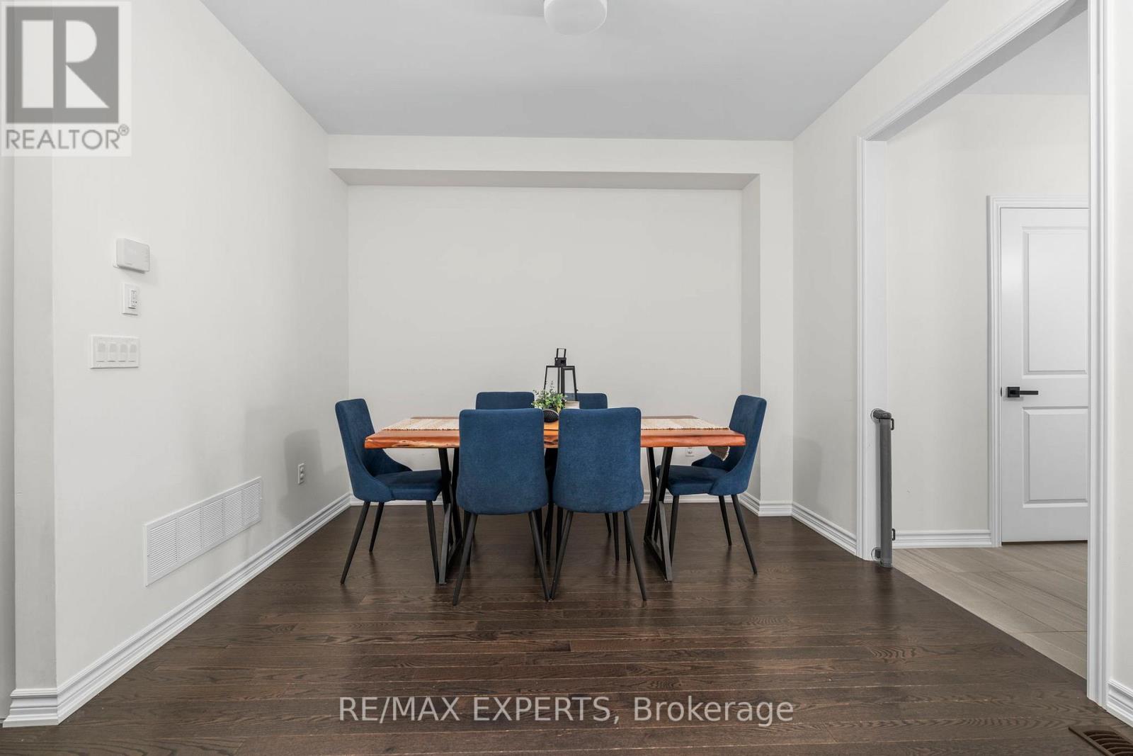 1473 BLACKMORE STREET — photo 10