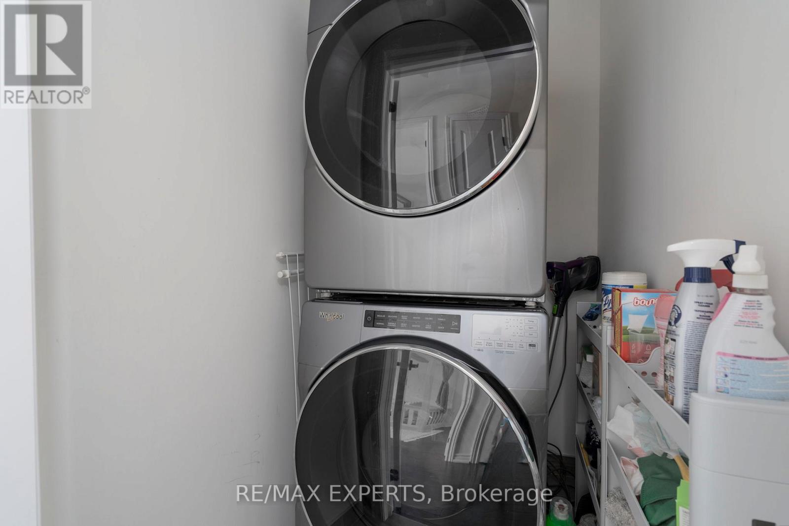 1473 BLACKMORE STREET — photo 34