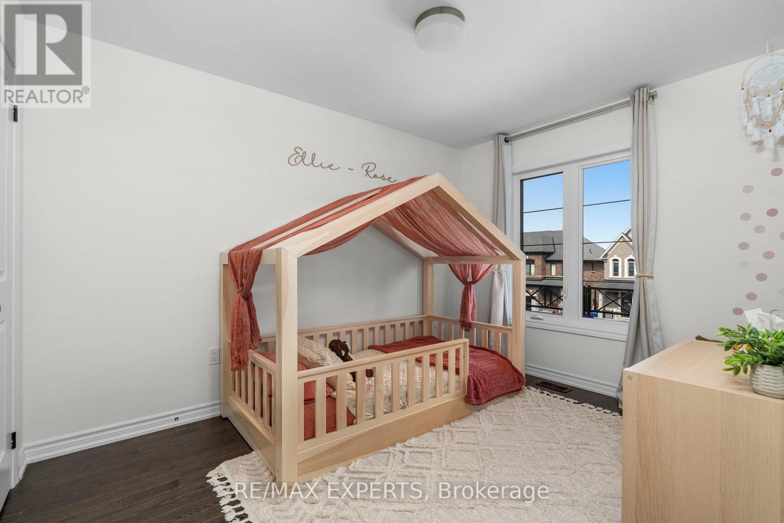 1473 BLACKMORE STREET — photo 36