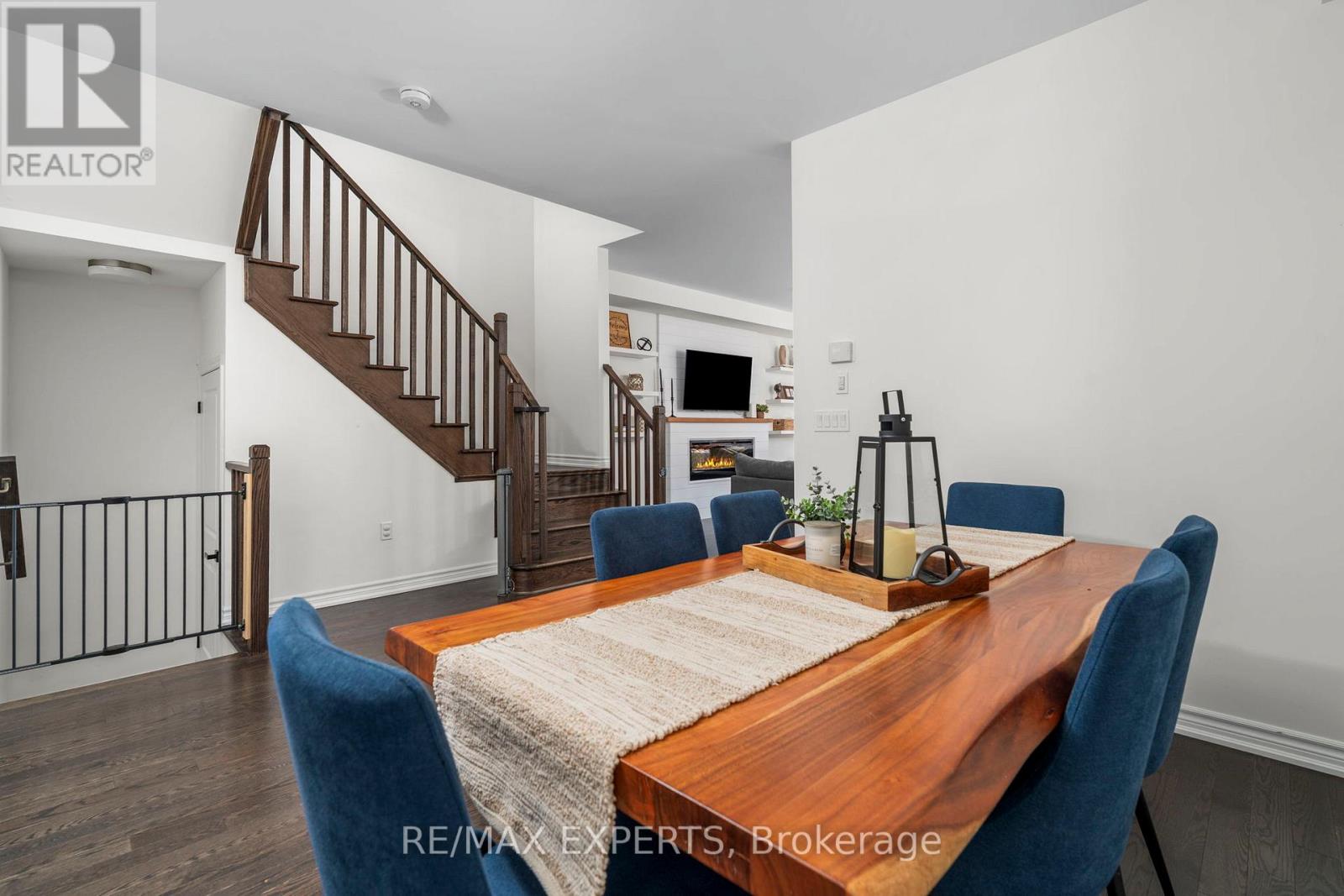 1473 BLACKMORE STREET — photo 9