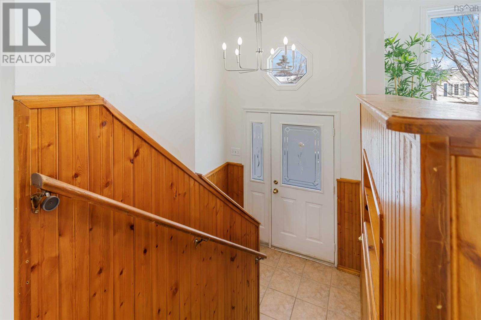 Property 5 of 49 of 146 Hirandale Crescent