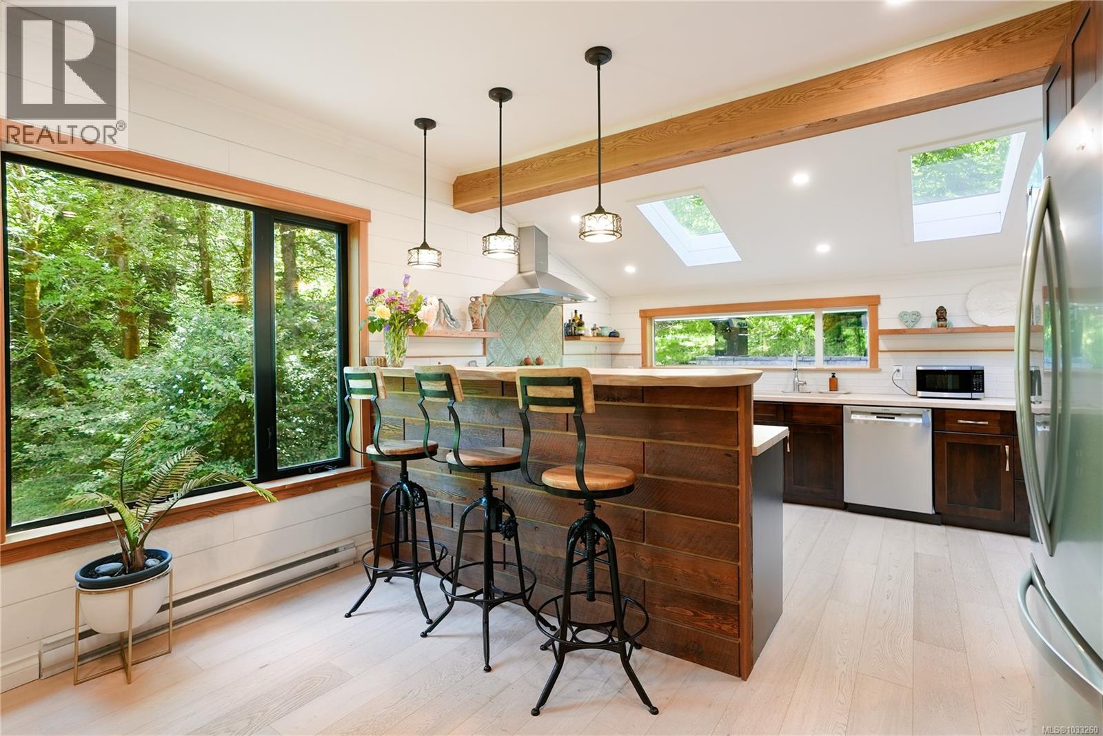 315 Booth Canal Rd - 35