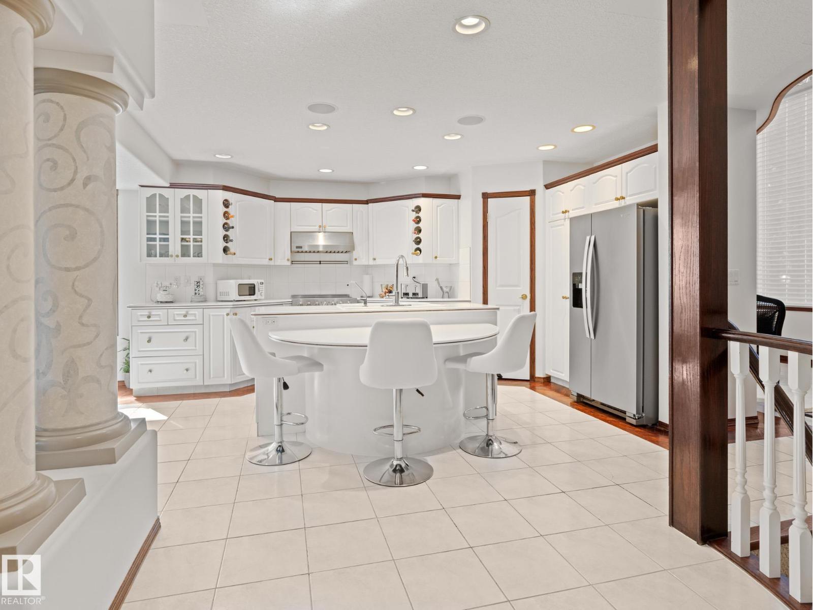 29 OAKDALE PL, St. Albert