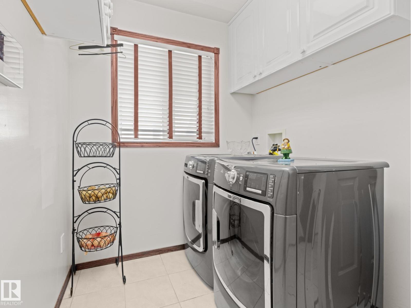 29 OAKDALE PL, St. Albert