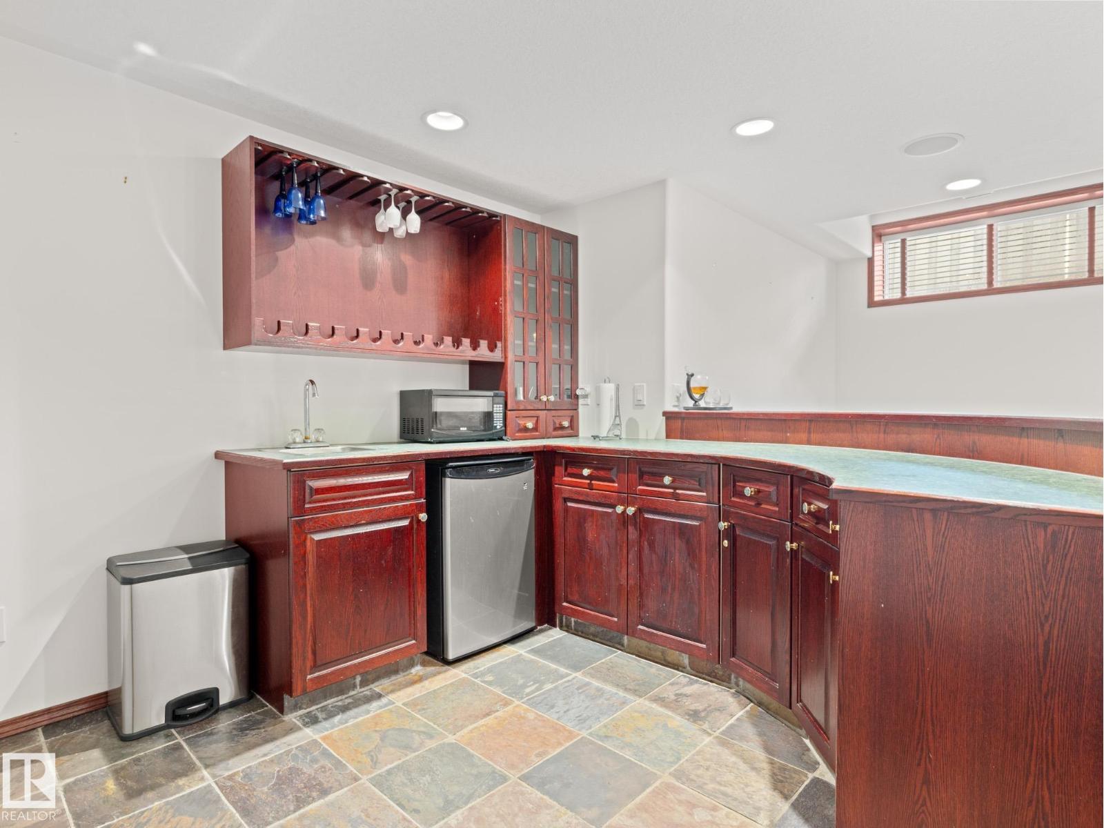 29 OAKDALE PL, St. Albert