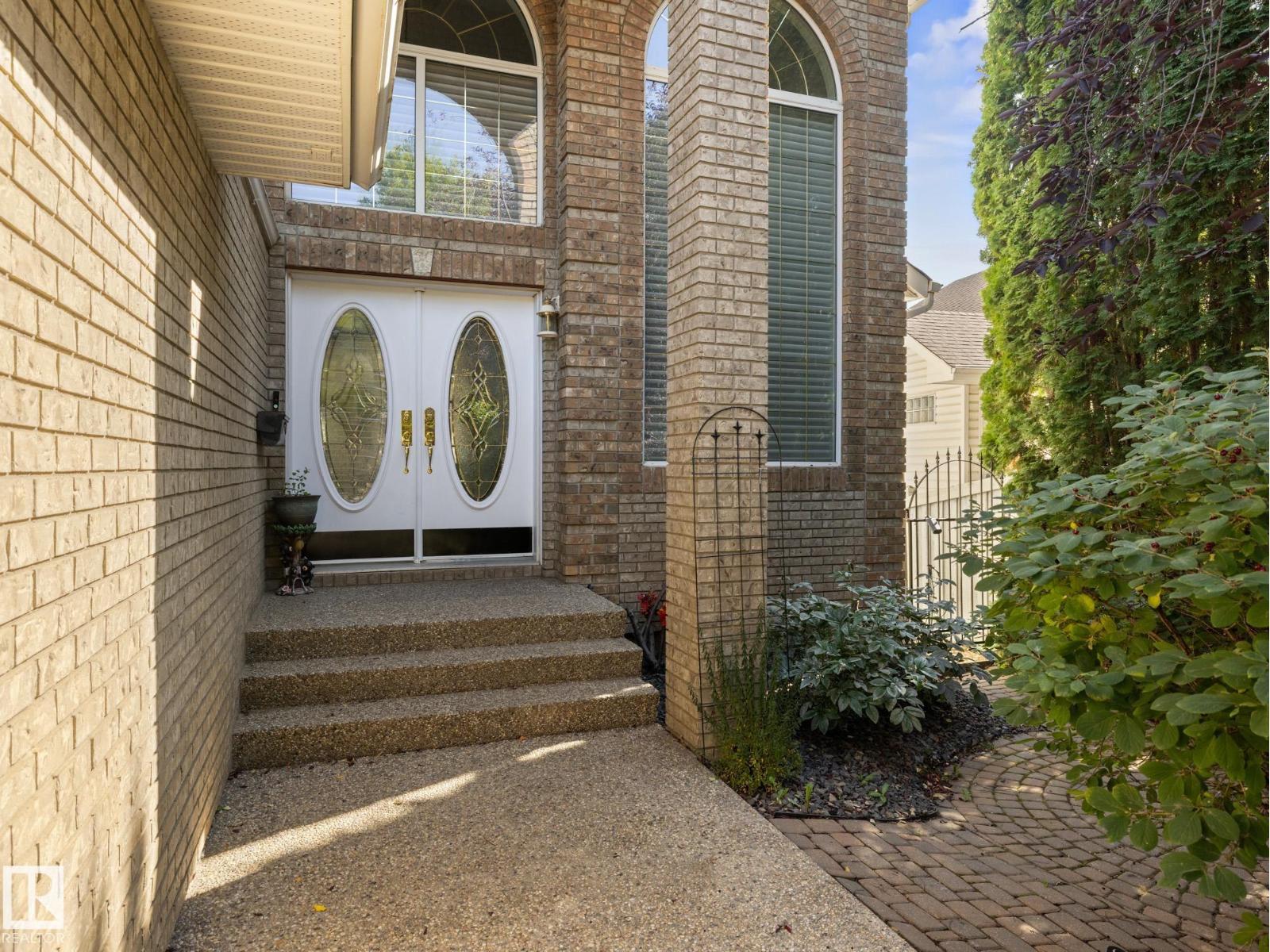 29 OAKDALE PL, St. Albert