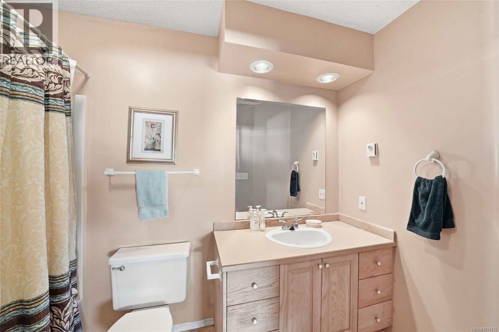 136 Heritage Dr - 31