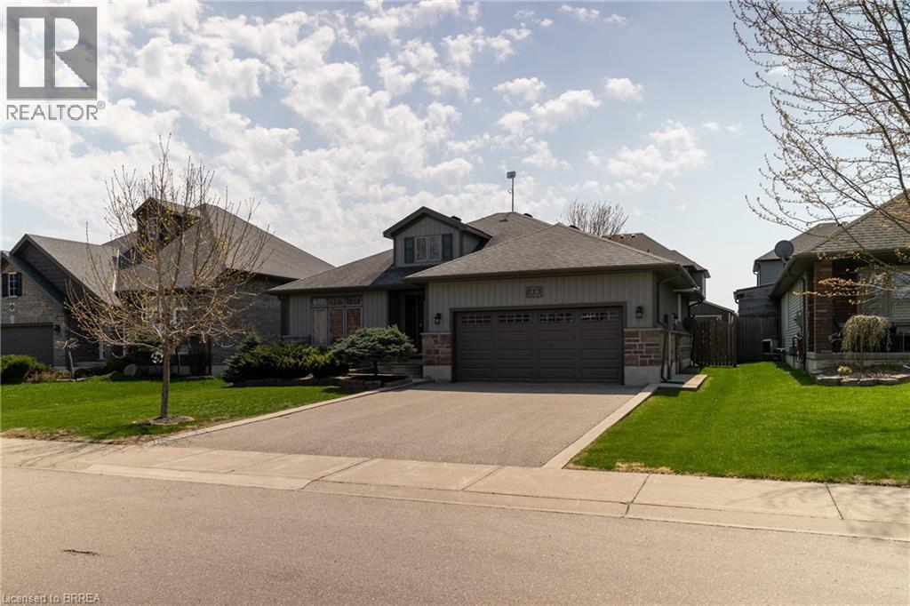 44 WILLIAM Street, Tillsonburg, Ontario, N4G1L8 — Photo 2