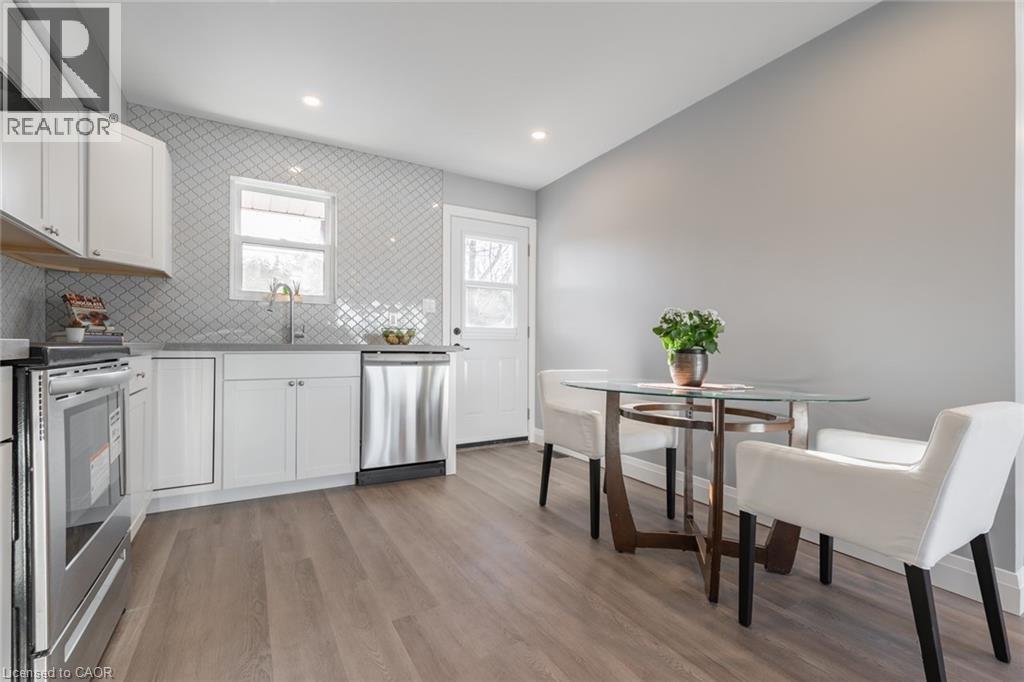 58 SANDALWOOD Avenue - 10