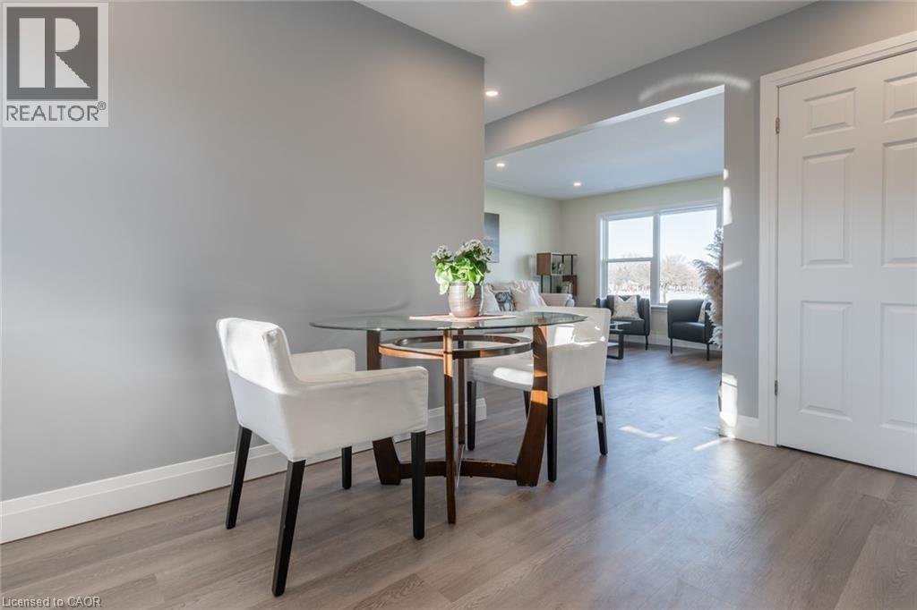 58 SANDALWOOD Avenue - 14