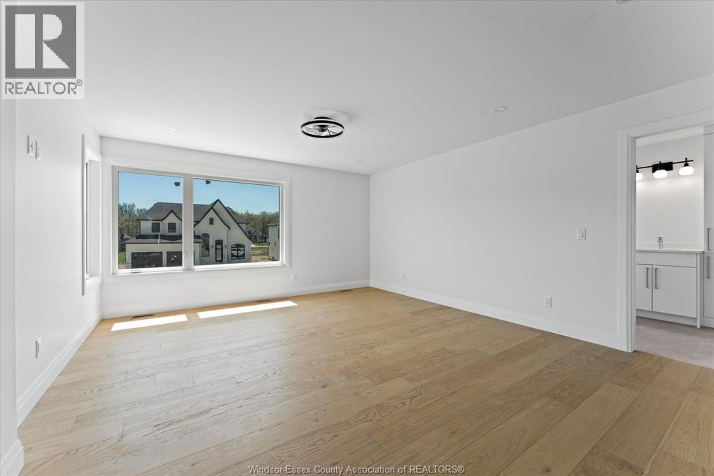 8312 ANNIE — photo 13