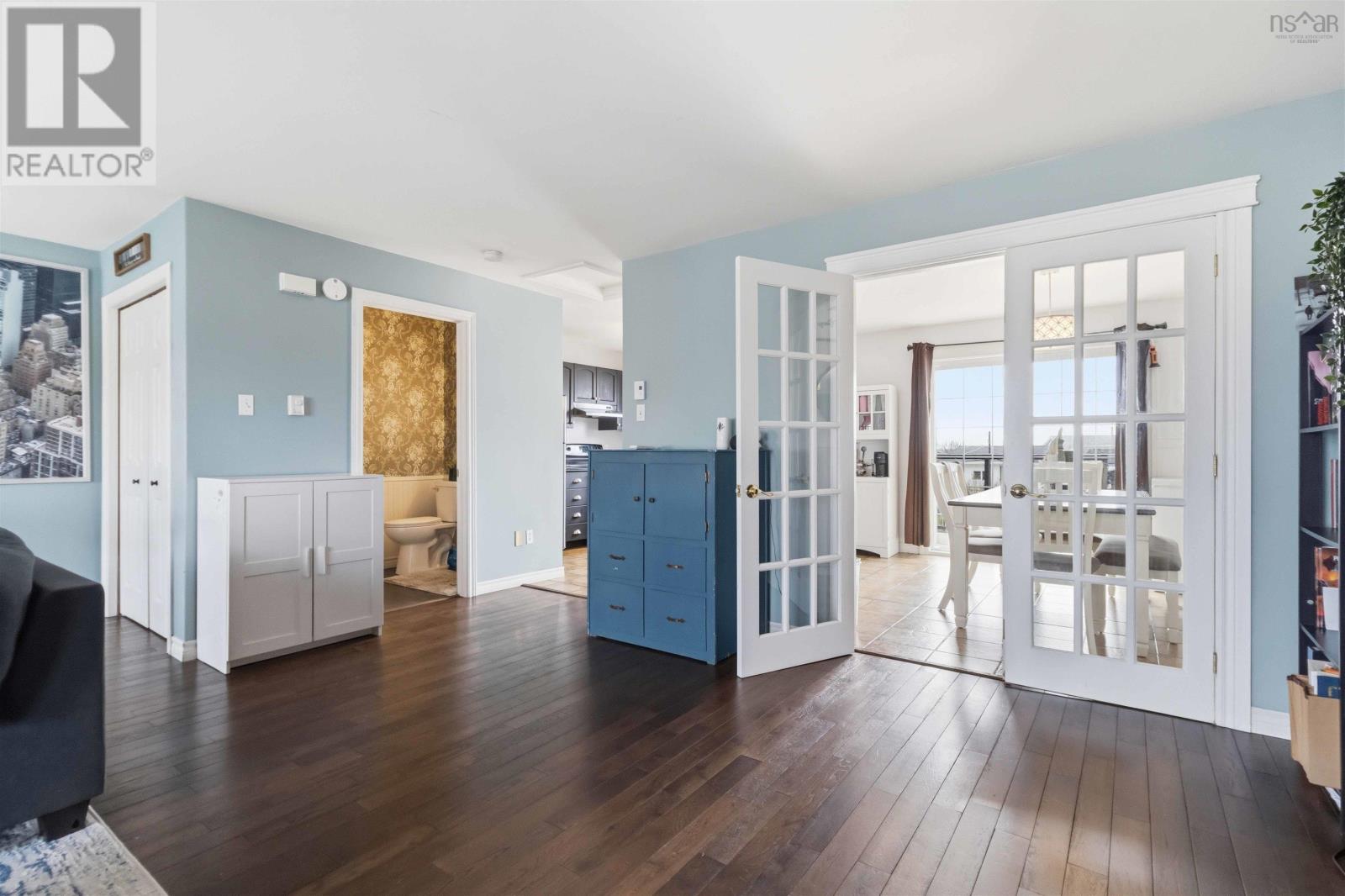 Property 11 of 49 of 41 Peter Court