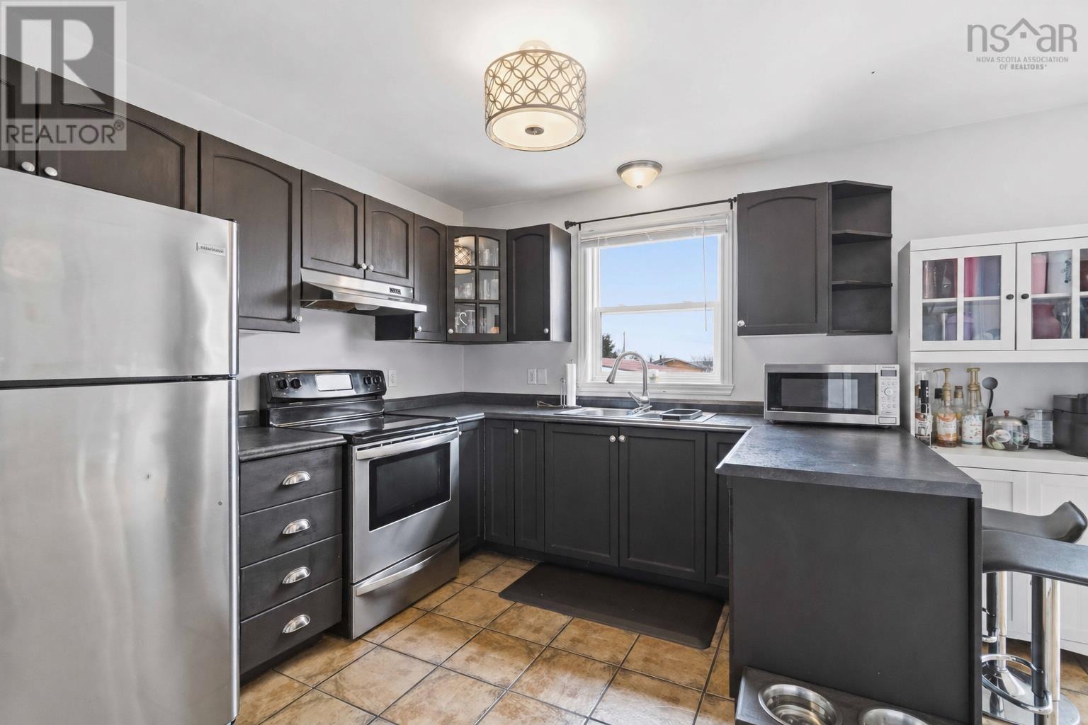 Property 15 of 49 of 41 Peter Court