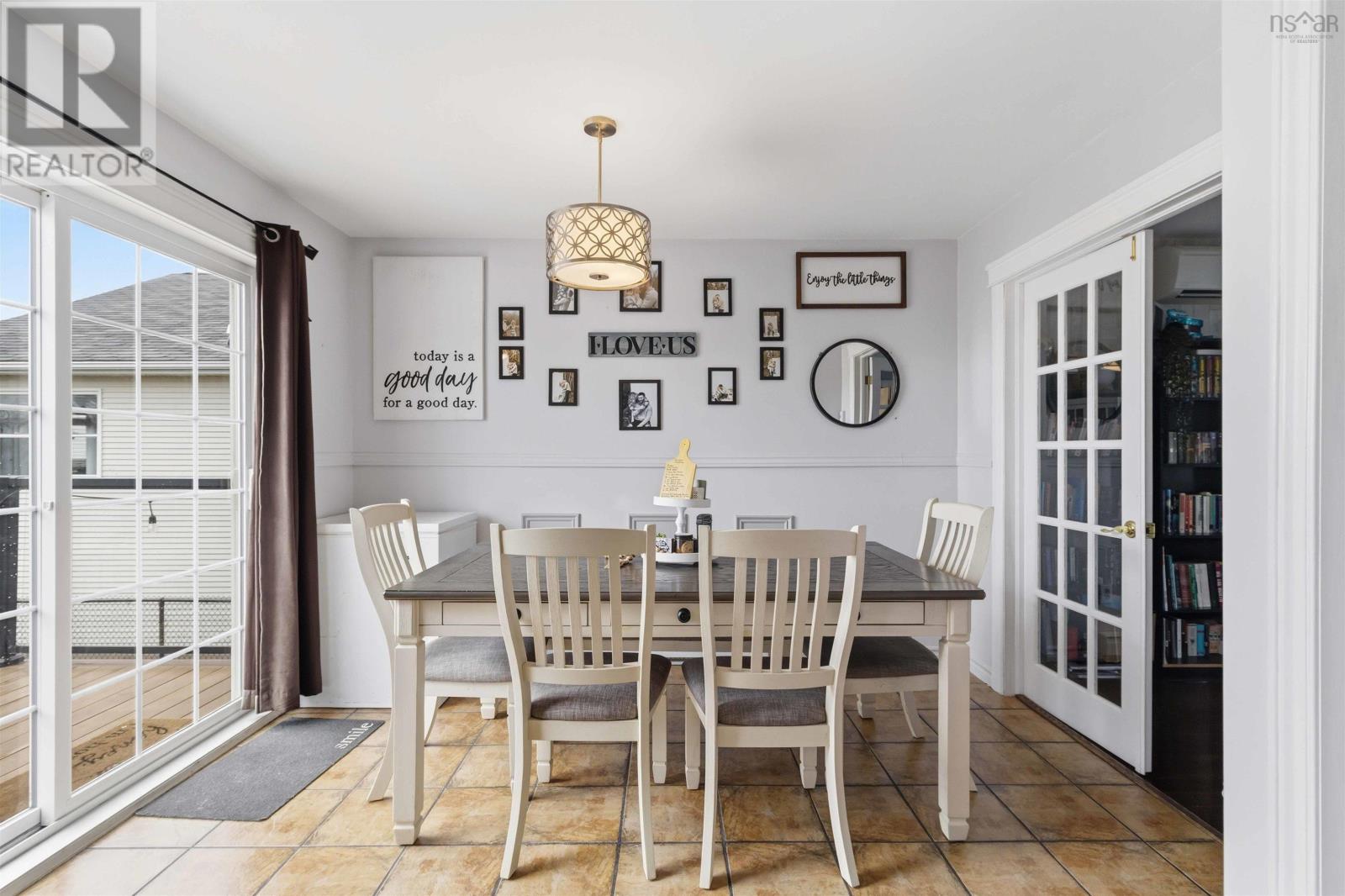 Property 21 of 49 of 41 Peter Court