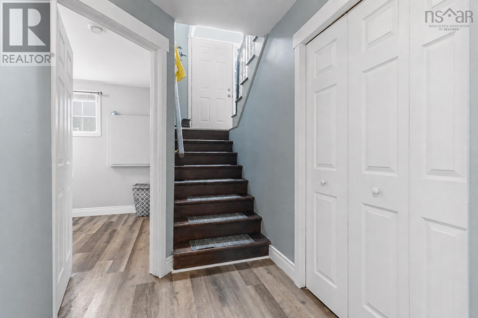 Property 24 of 49 of 41 Peter Court