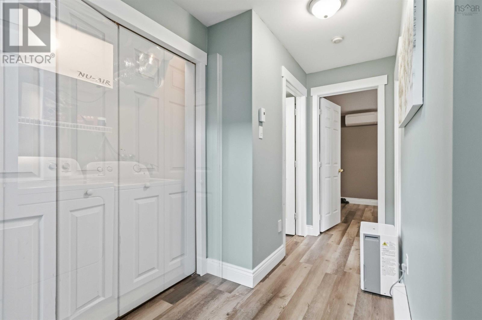 Property 25 of 49 of 41 Peter Court