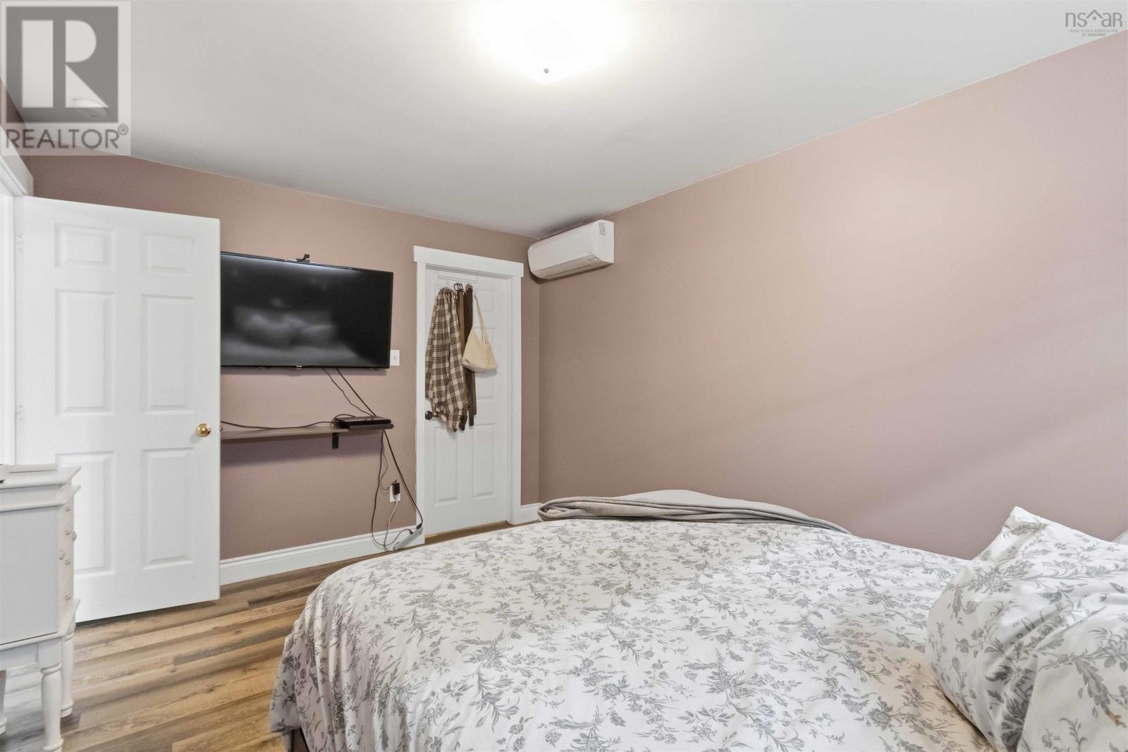 Property 30 of 49 of 41 Peter Court