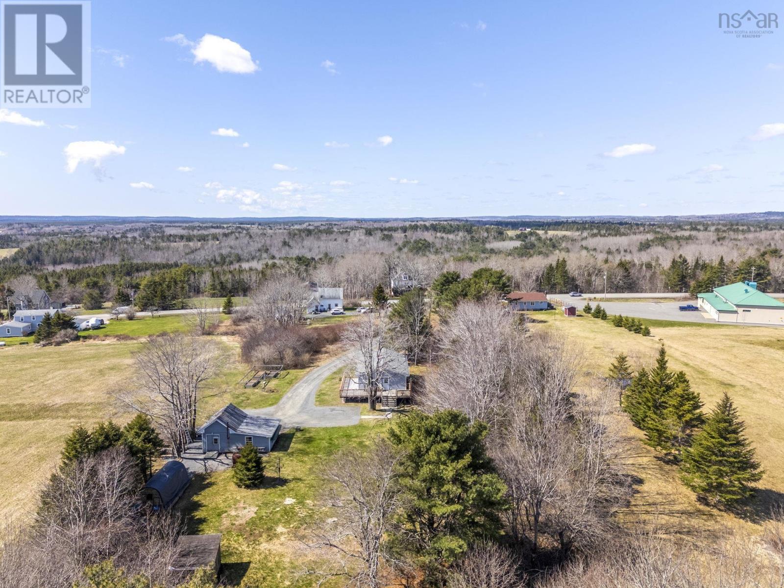 Property 46 of 50 of 504 Northwest Road