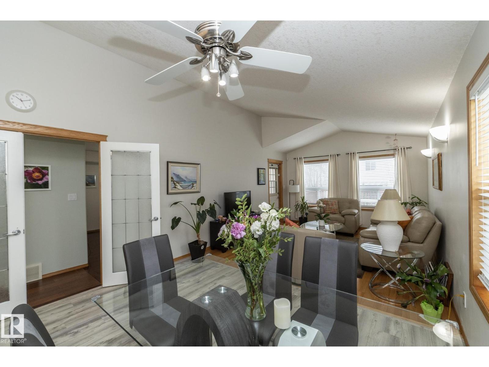 855 OAKLAND PL, Devon