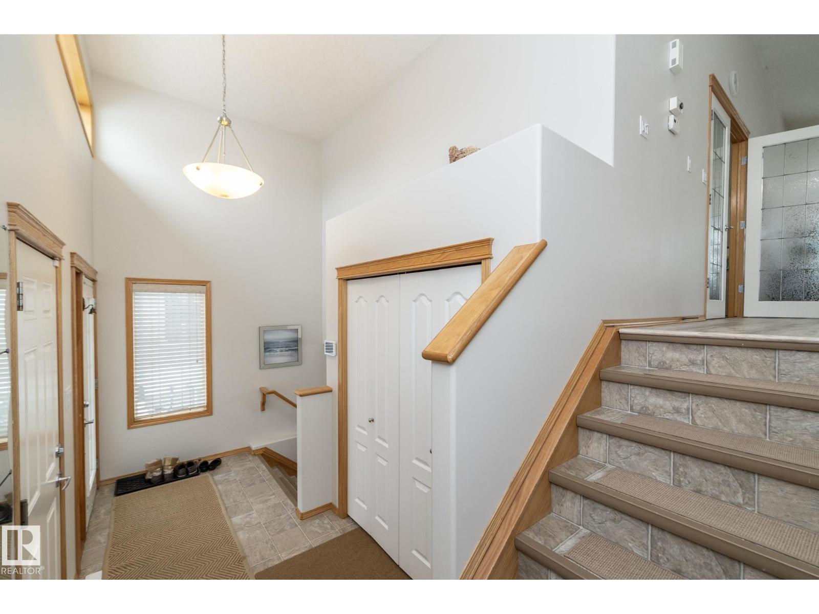 855 OAKLAND PL, Devon