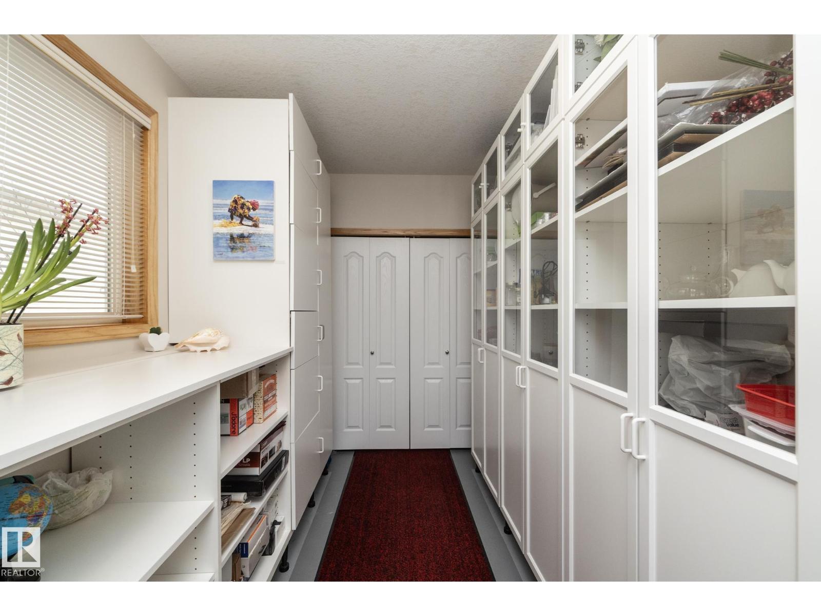 855 OAKLAND PL, Devon