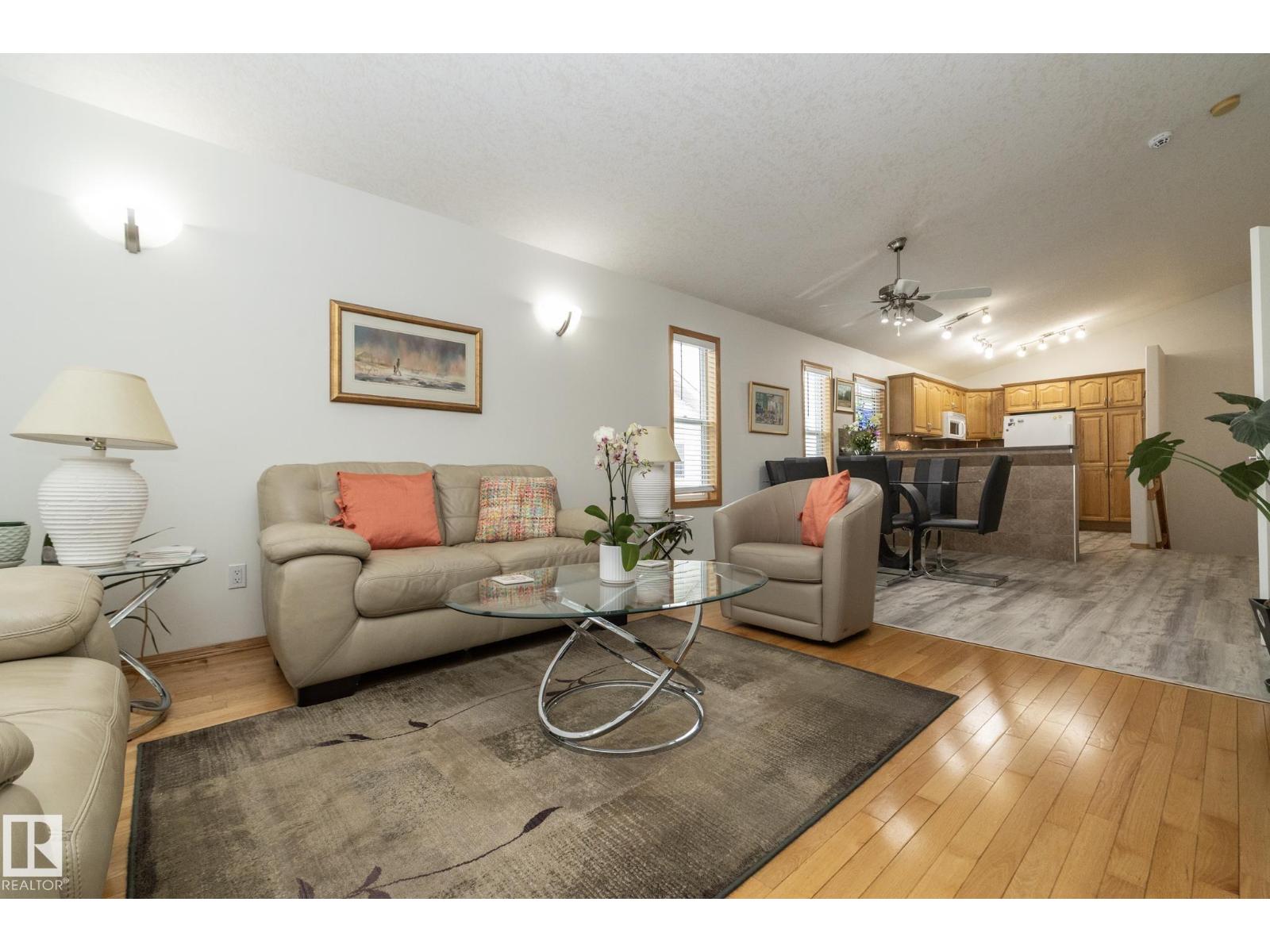 855 OAKLAND PL, Devon