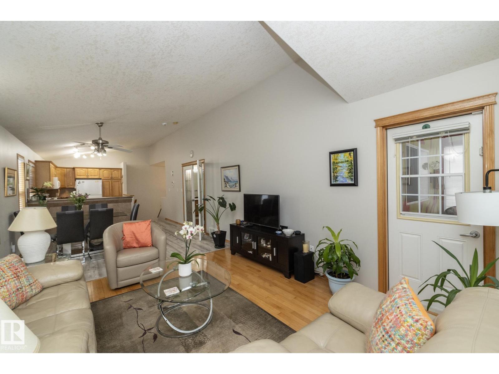 855 OAKLAND PL, Devon