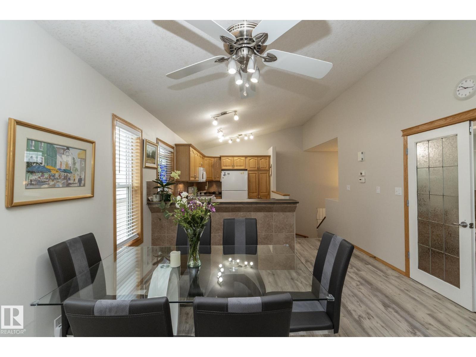 855 OAKLAND PL, Devon