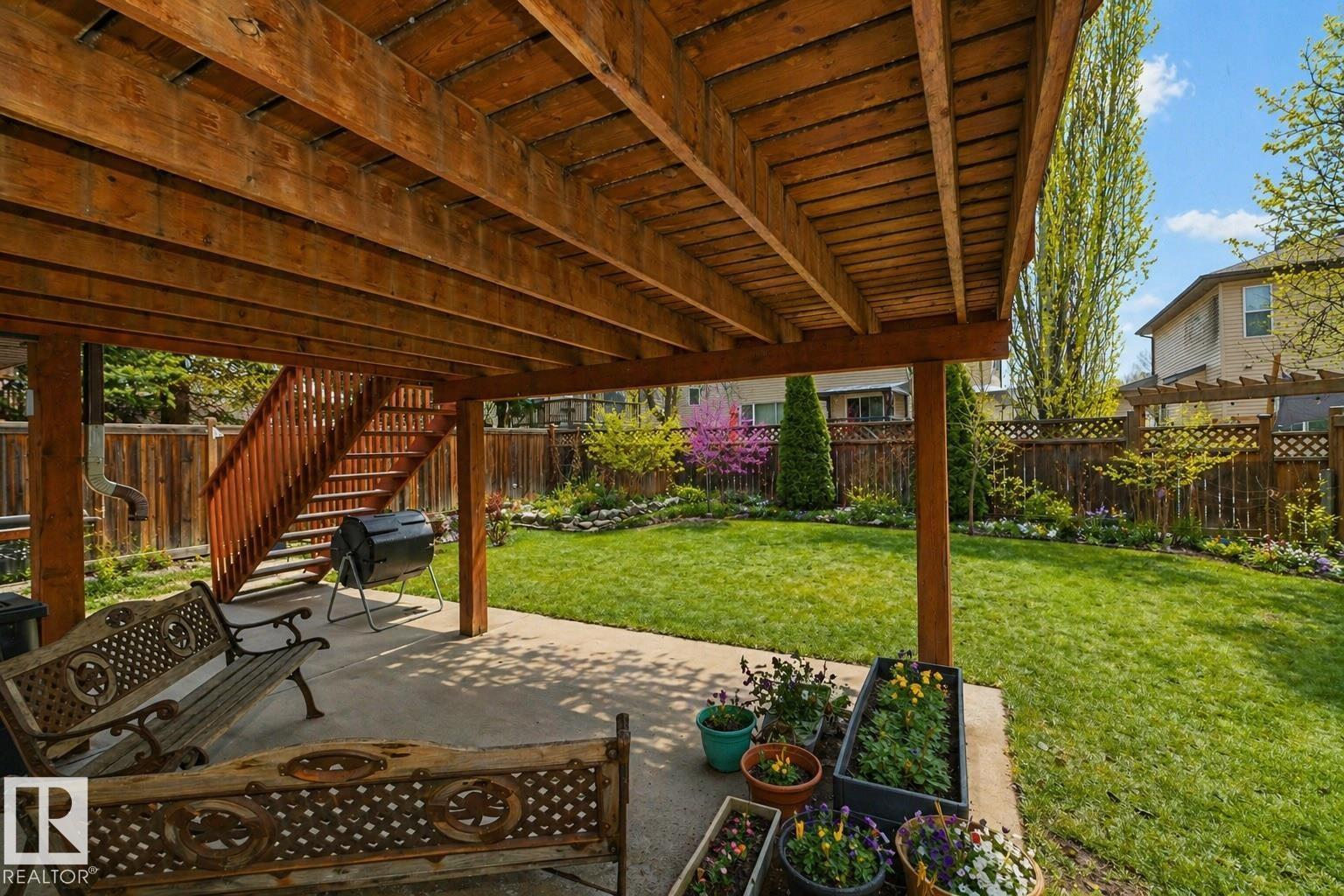 855 OAKLAND PL, Devon