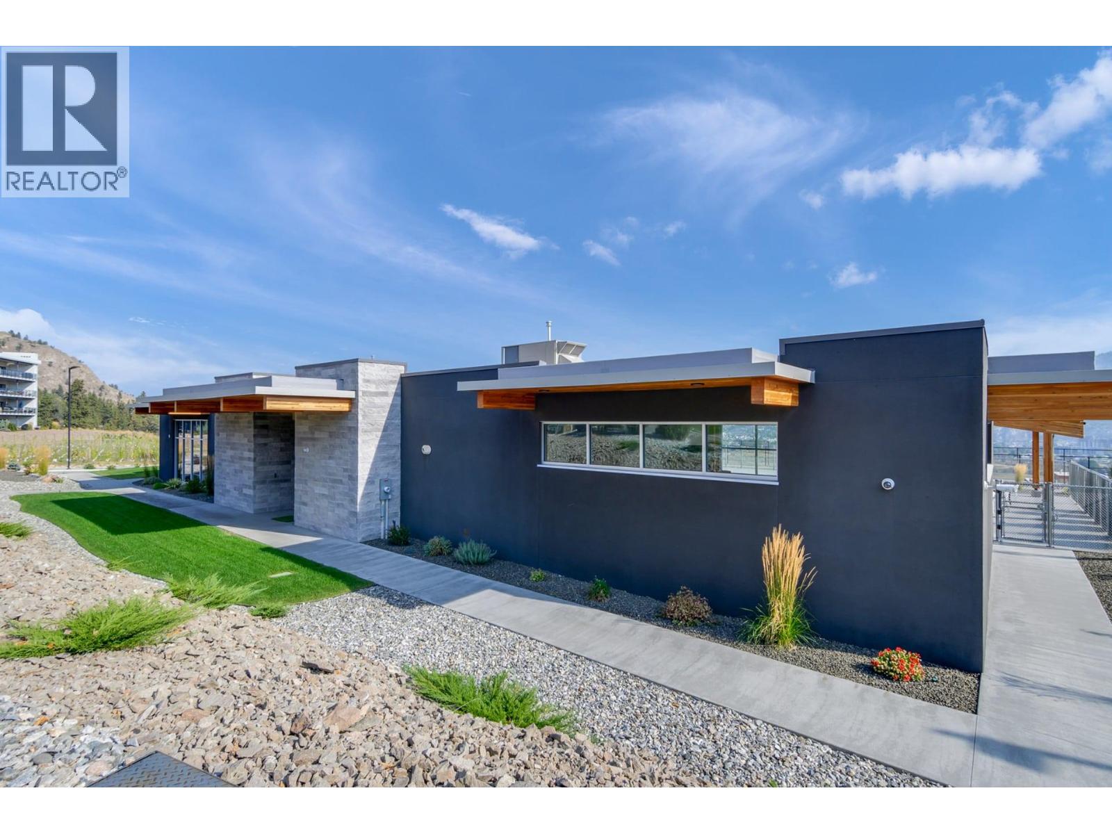 300 VISTA Park Unit# 322, Penticton