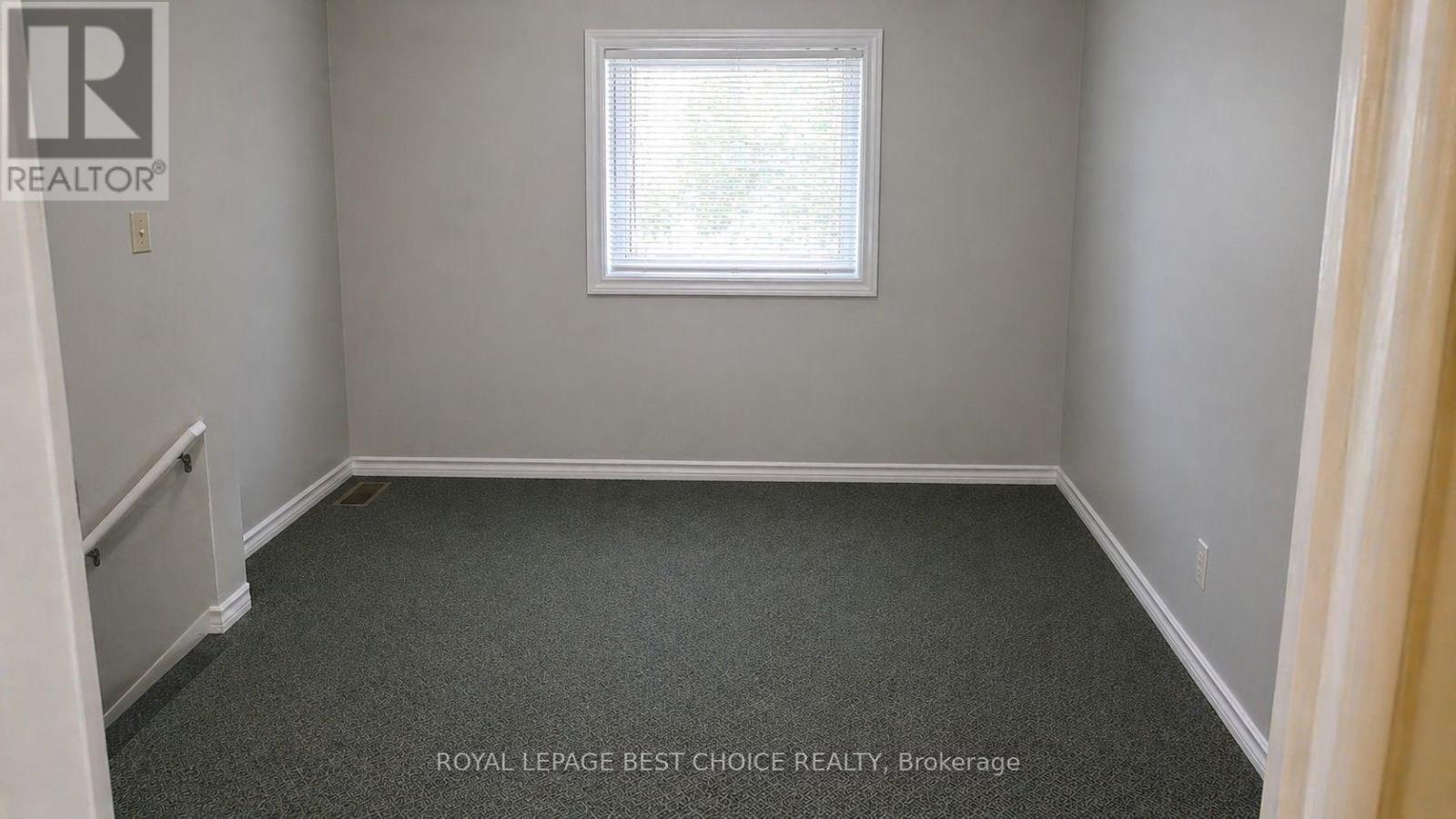 spare bedroom