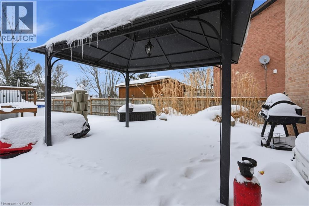 83 BRIARSDALE Crescent, Welland, Ontario, L3C6S8 — Photo 23