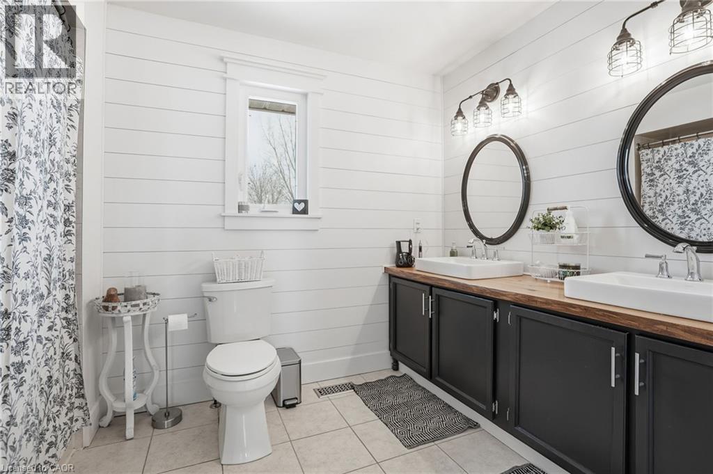 83 BRIARSDALE Crescent, Welland, Ontario, L3C6S8 — Photo 18